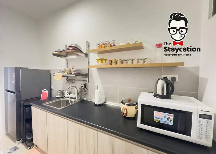 Staycation Homestay 44 Gem Suite