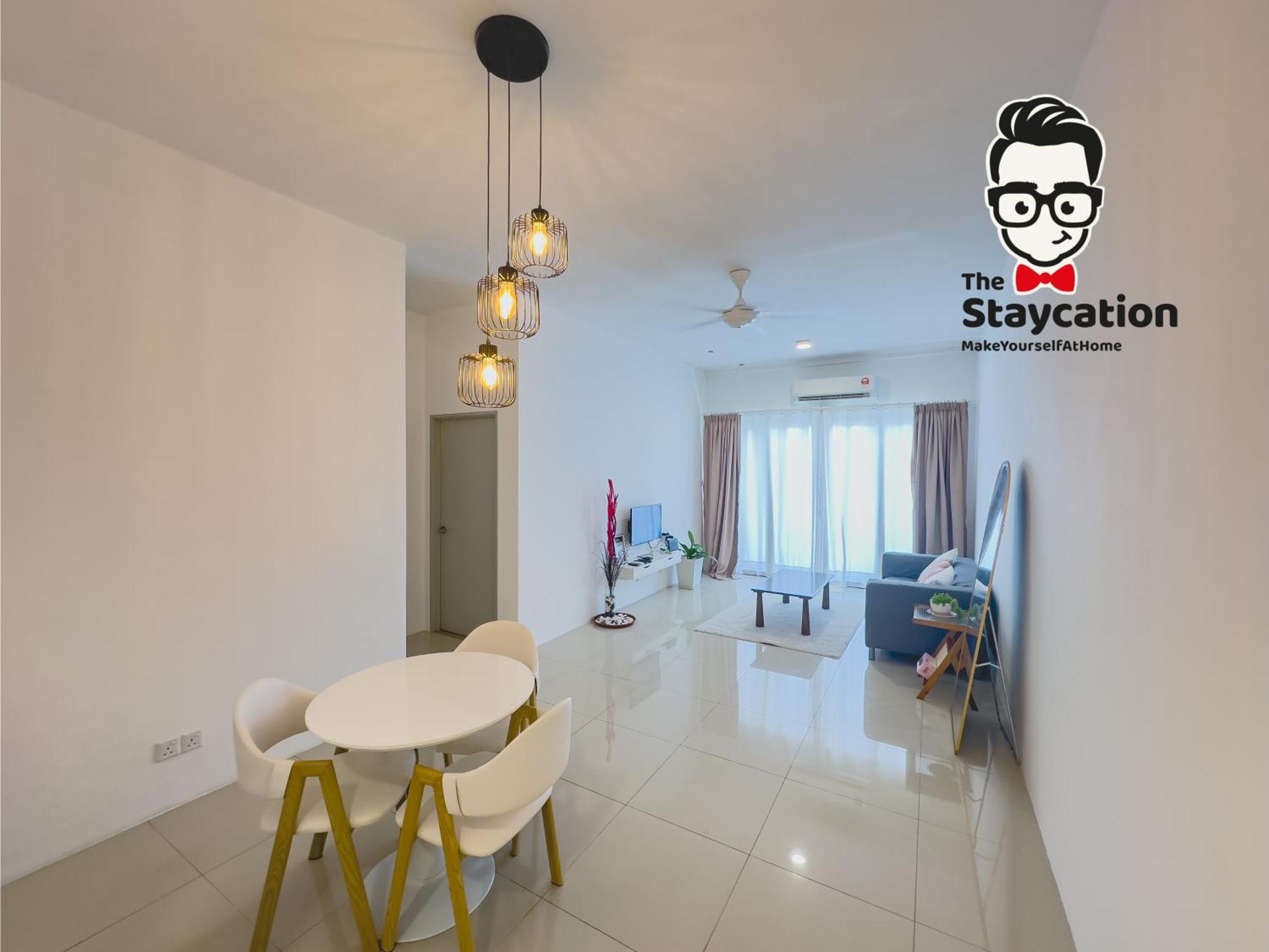 Staycation 44 Gem Kuching